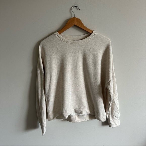 3/$20⚡️ Fabletics Casual Cream Tan Speckled Long Sleeve Pullover Sweatshirt - Picture 3 of 10